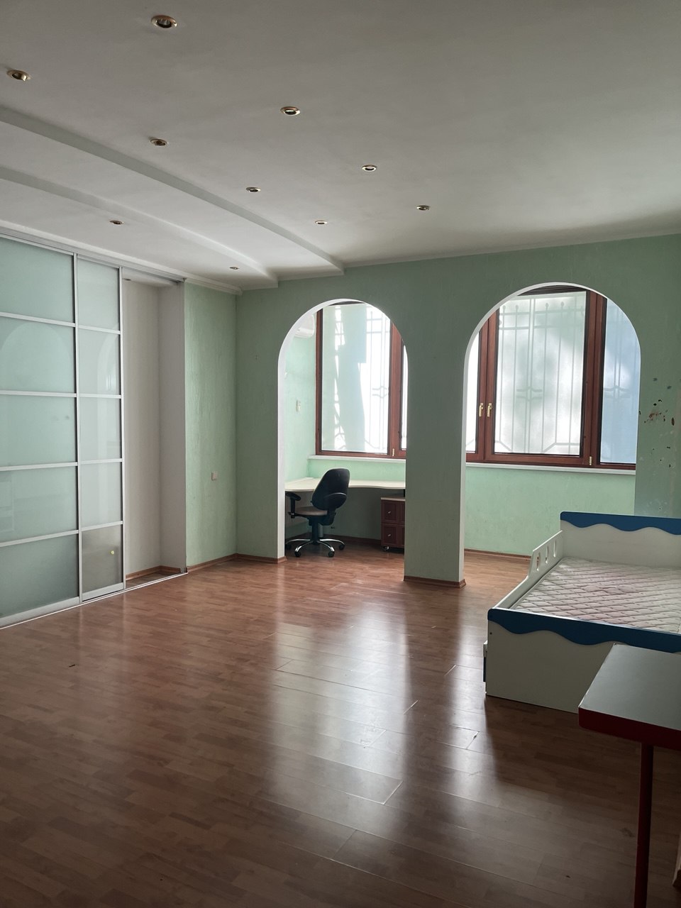 Продам  3-х ком.кв. в малоквартирном жилом комплексе пр.Педагогический ID 54067 (Фото 4)